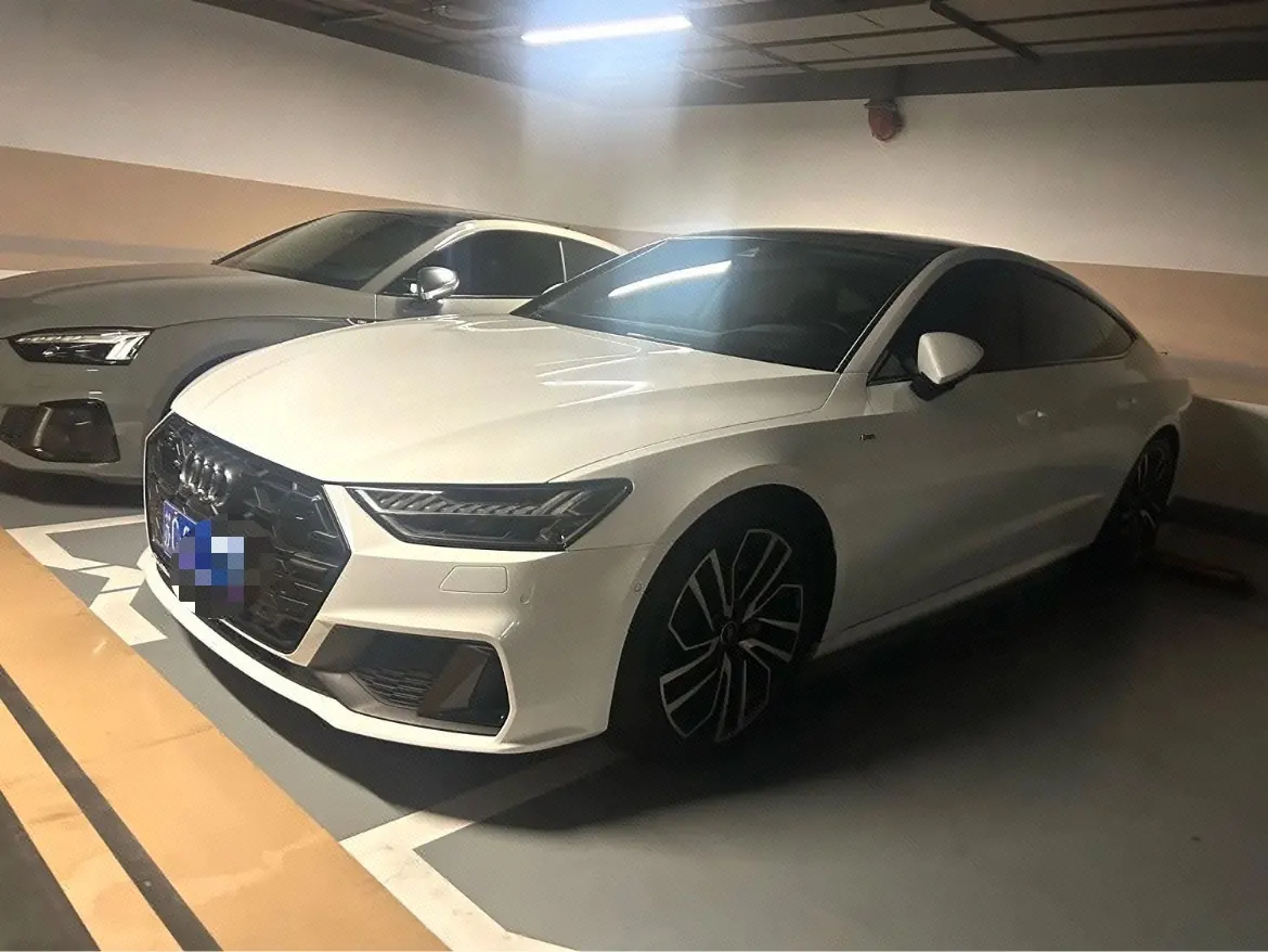 Open image lightbox: Audi A7 (Imported) 2024 A7 Sportback 2.0TFSI 45TFSI Automatic Gear Selection