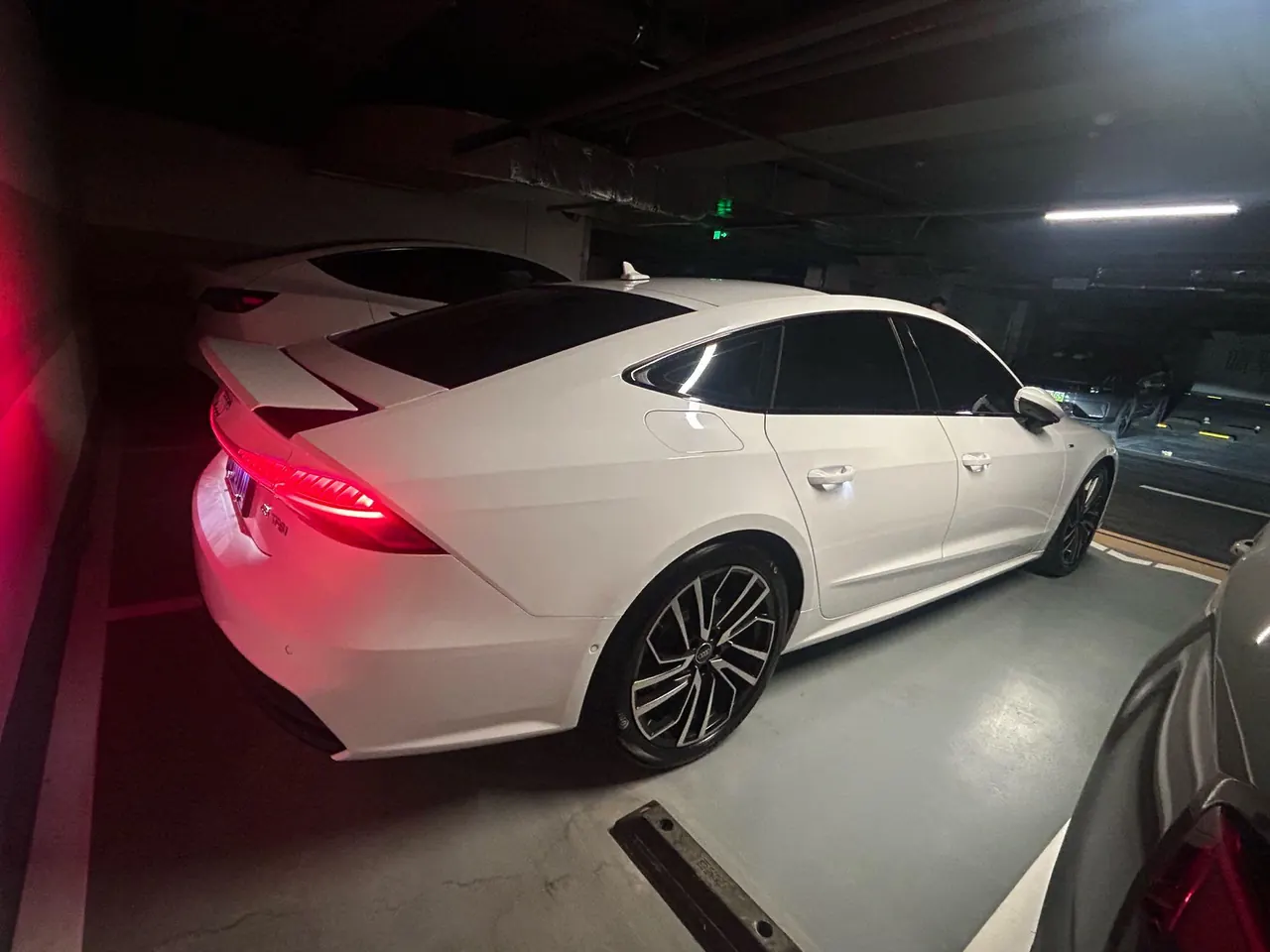 Audi A7 (Imported) 2024 A7 Sportback 2.0TFSI 45TFSI Automatic Gear Selection 5