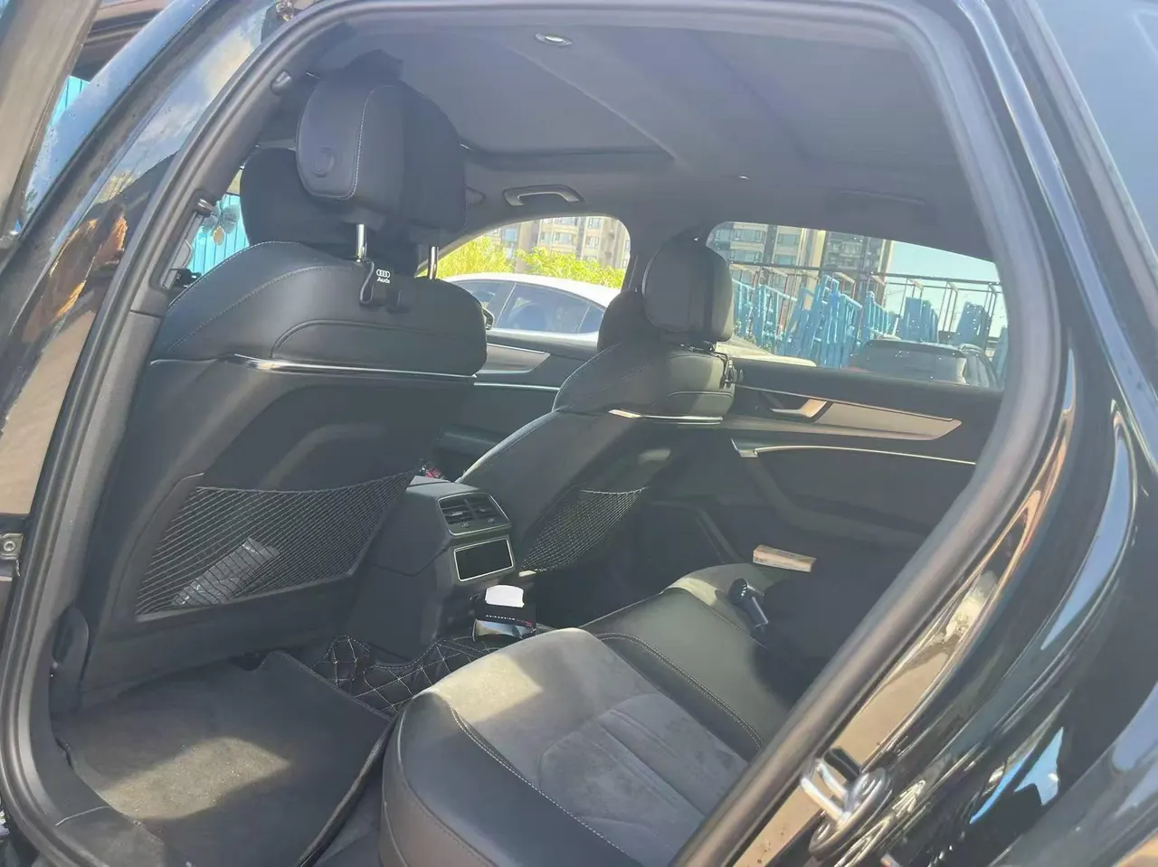 Audi 2021 A6L 2.0TFSI 45TFSI Selected Dynamic Automatic 3