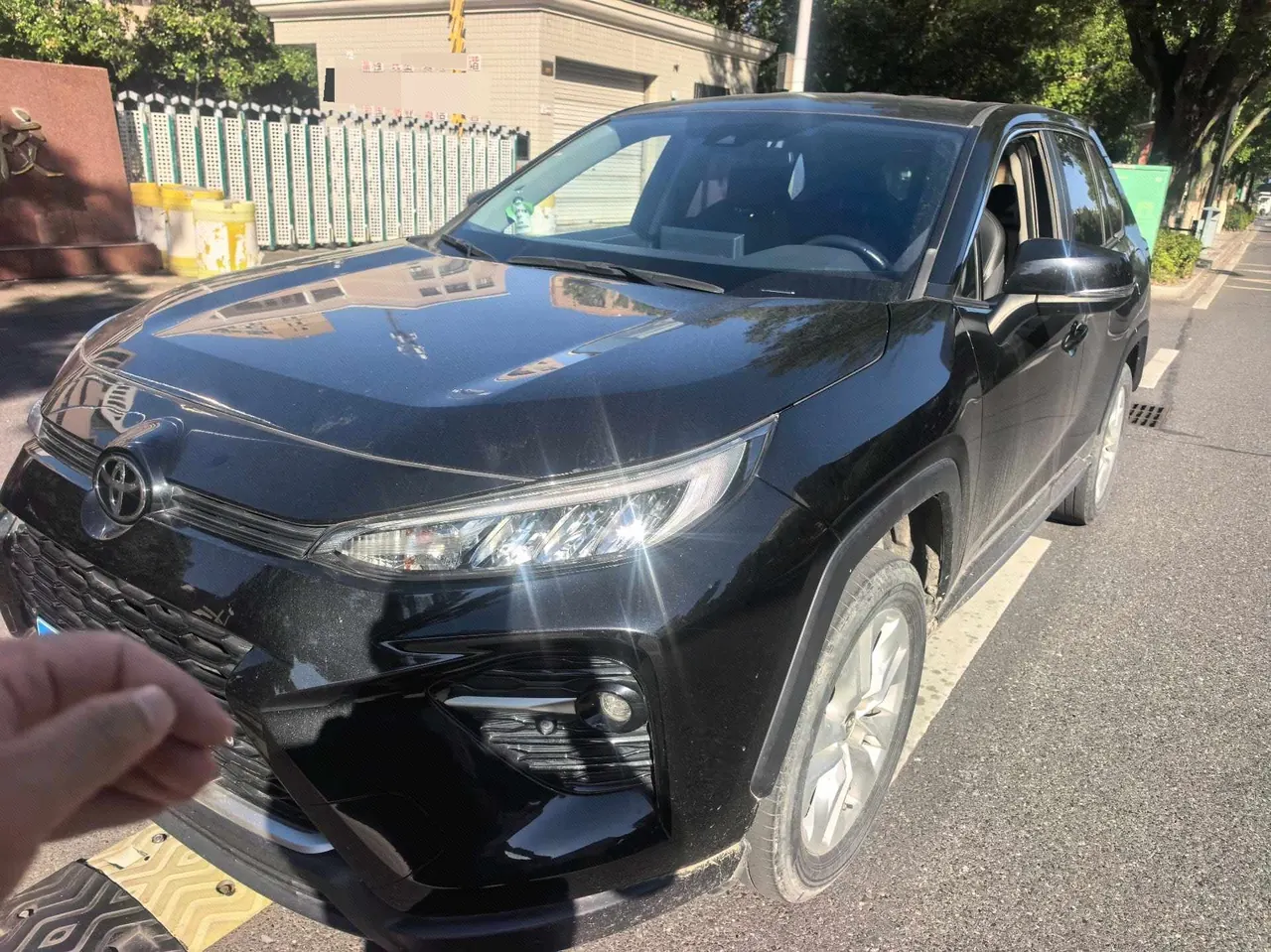 Открыть галерею: Toyota 2022 Wilanda 2.0 Stepless Two-Drive City Edition Automatic Gear