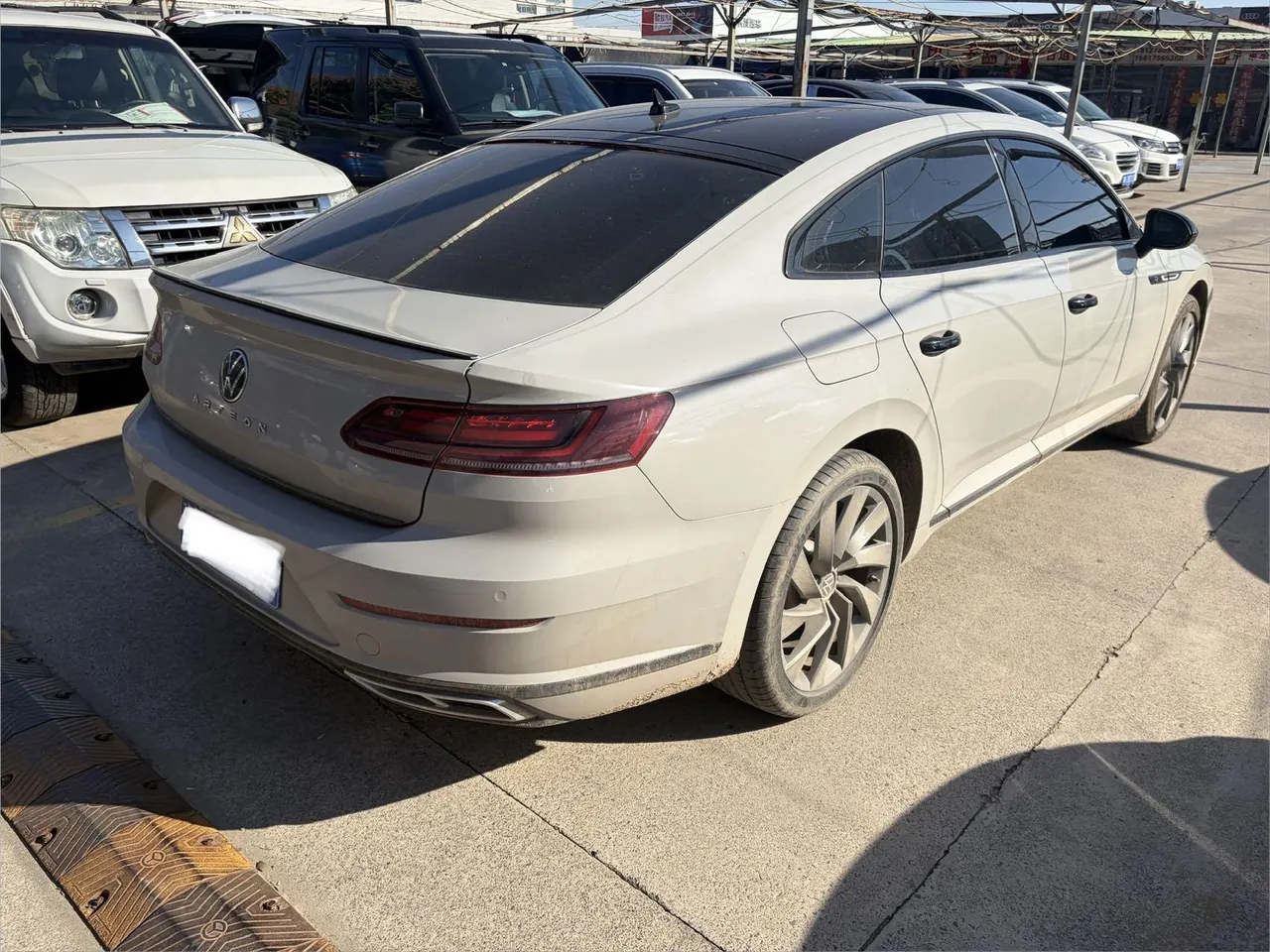Volkswagen 2023 CC 2.0TSI 380TSI eye-catching automatic gear 7