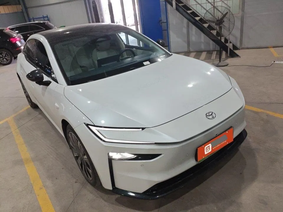 Toyota 2026 Platinum Intelligence 7 600 Pro Automatic Gear 2