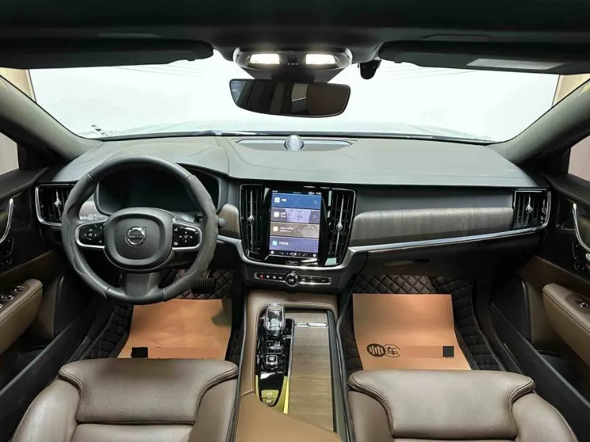 Volvo 2021 S90 48V 2.0T B5 Zhiyuan Deluxe Edition Automatic Gear 5