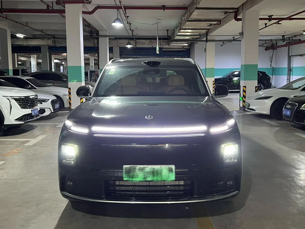 Leapmotor 2026 D 19 500 Zhizun Edition 6-seat Automatic Gear 2