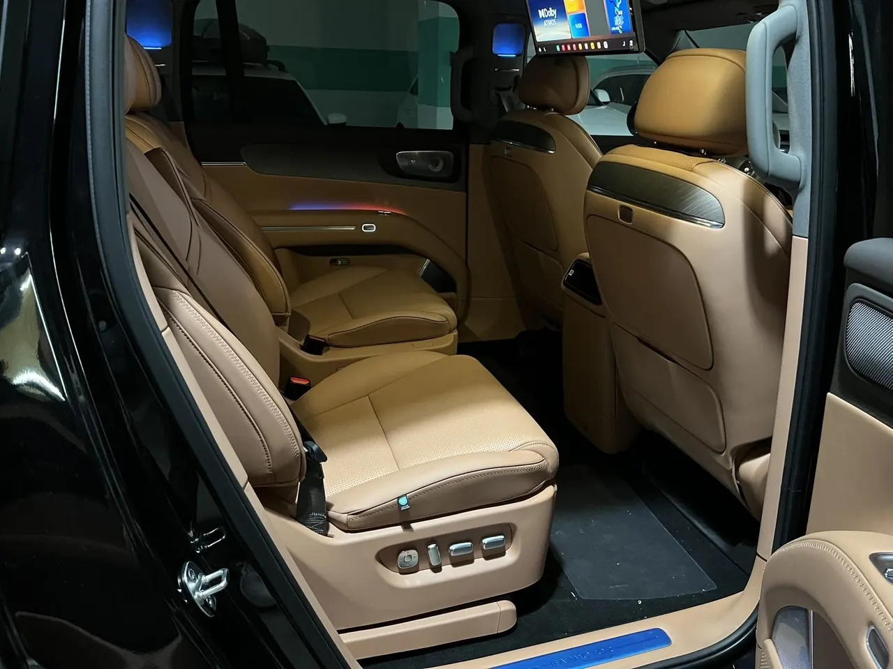 Leapmotor 2026 D 19 500 Zhizun Edition 6-seat Automatic Gear 8