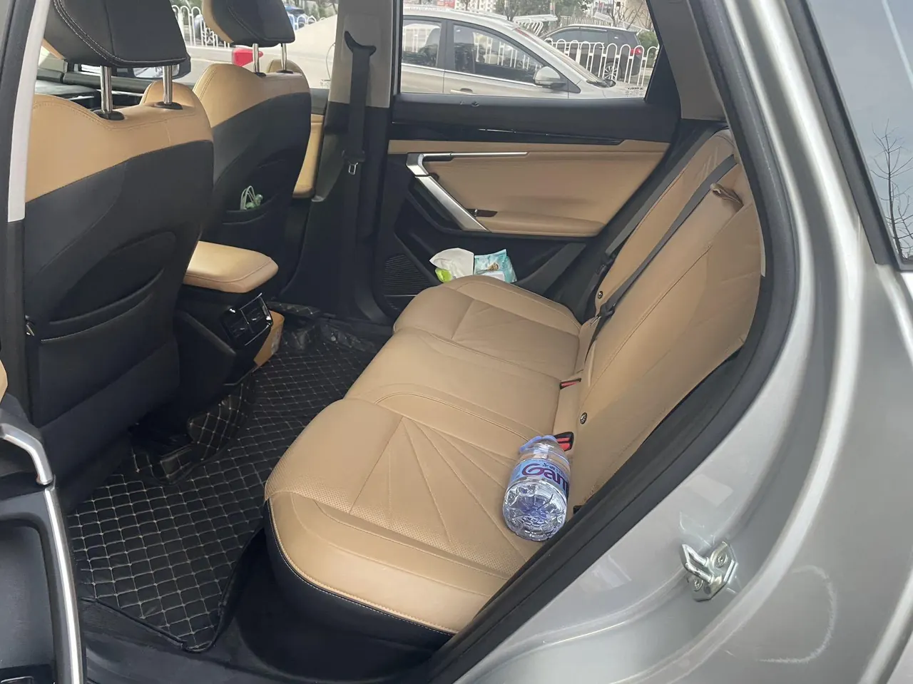 Geely 2024 Boyue L 1.5TD Premium Edition Automatic Gear 4