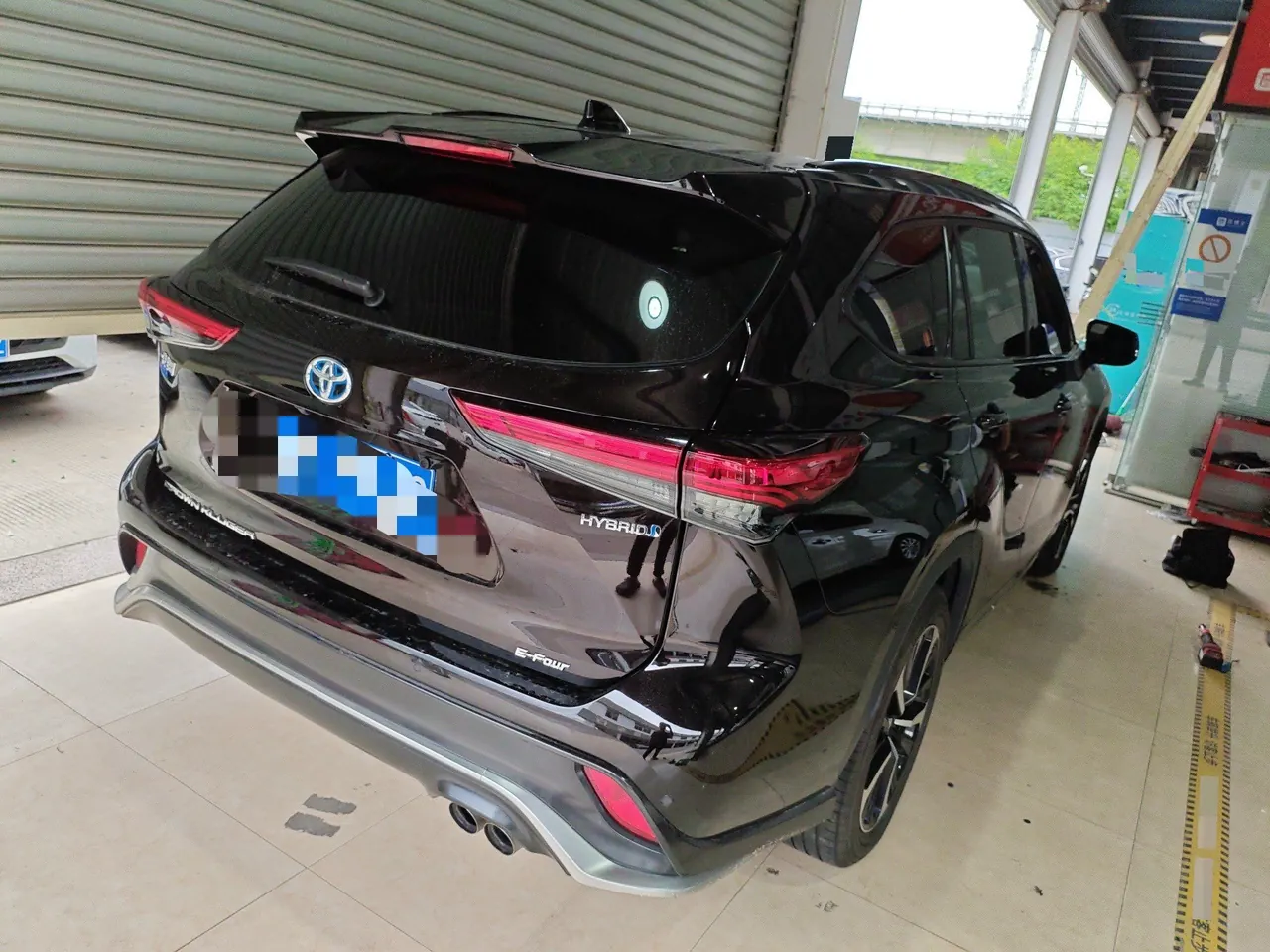 Toyota 2021 Crown Land Release 2.5 Stepless Four-wheel Drive Premium Edition Automatic Gear 5