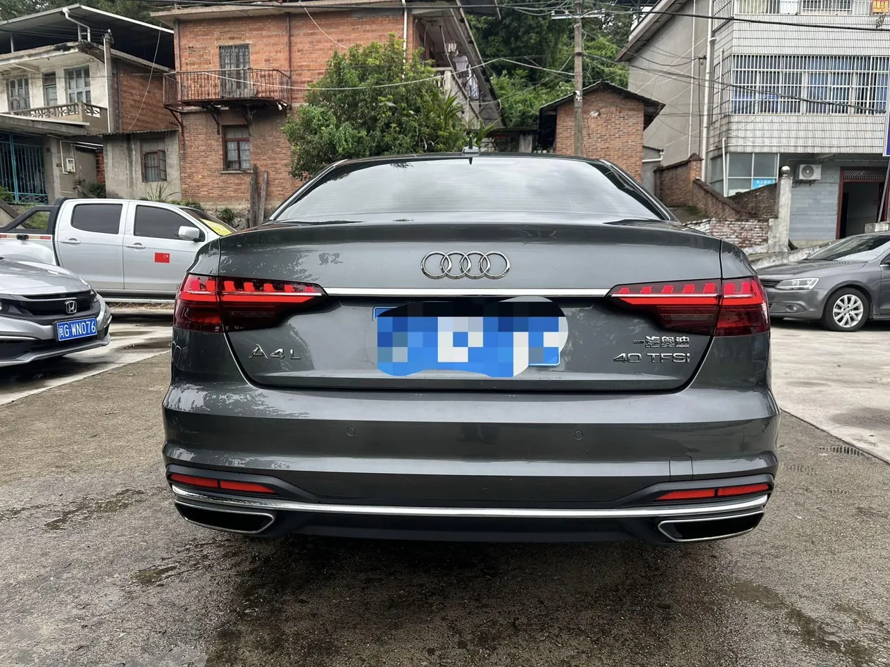 Audi 2022 A4L 2.0TFSI 40TFSI Fashion Elegant Automatic 11