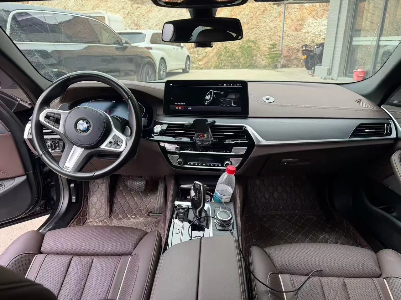 BMW 5 Series 2022 530Li 2.0T Exclusive M Sports Suit (Change 2) Automatic Gear 2