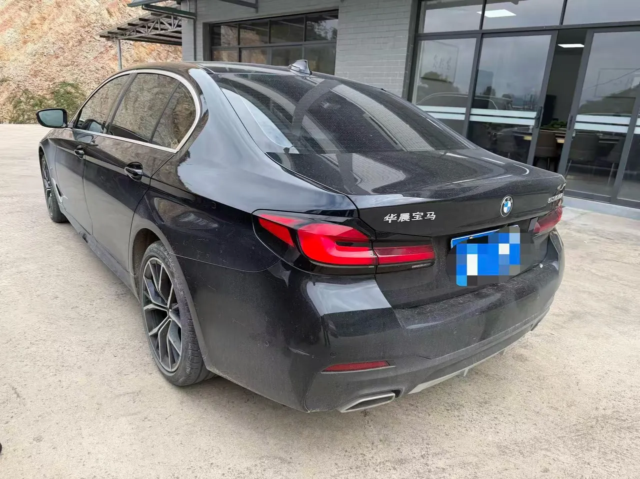 BMW 5 Series 2022 530Li 2.0T Exclusive M Sports Suit (Change 2) Automatic Gear 4