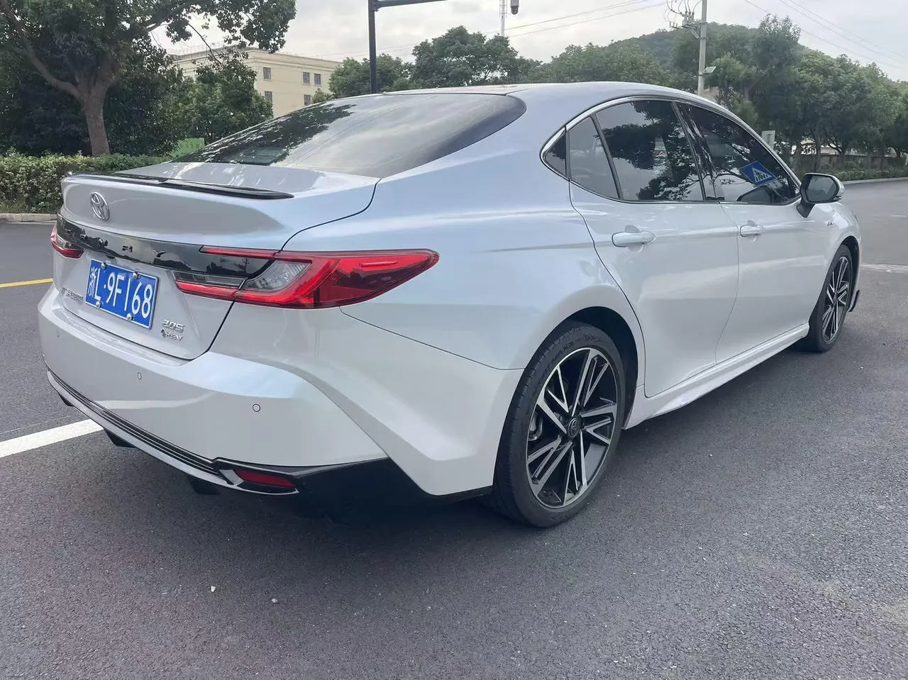 Toyota 2024 Camry Dual Engine 2.0HS Stepless Sports Edition Automatic Gear 6
