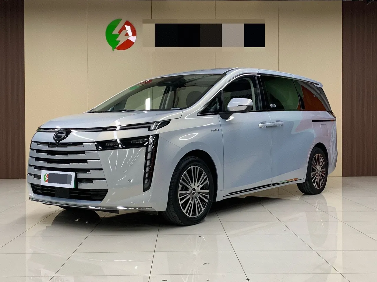 Open image lightbox: GAC Trumpchi 2024 E8 2.0 150km MAX Automatic Transmission