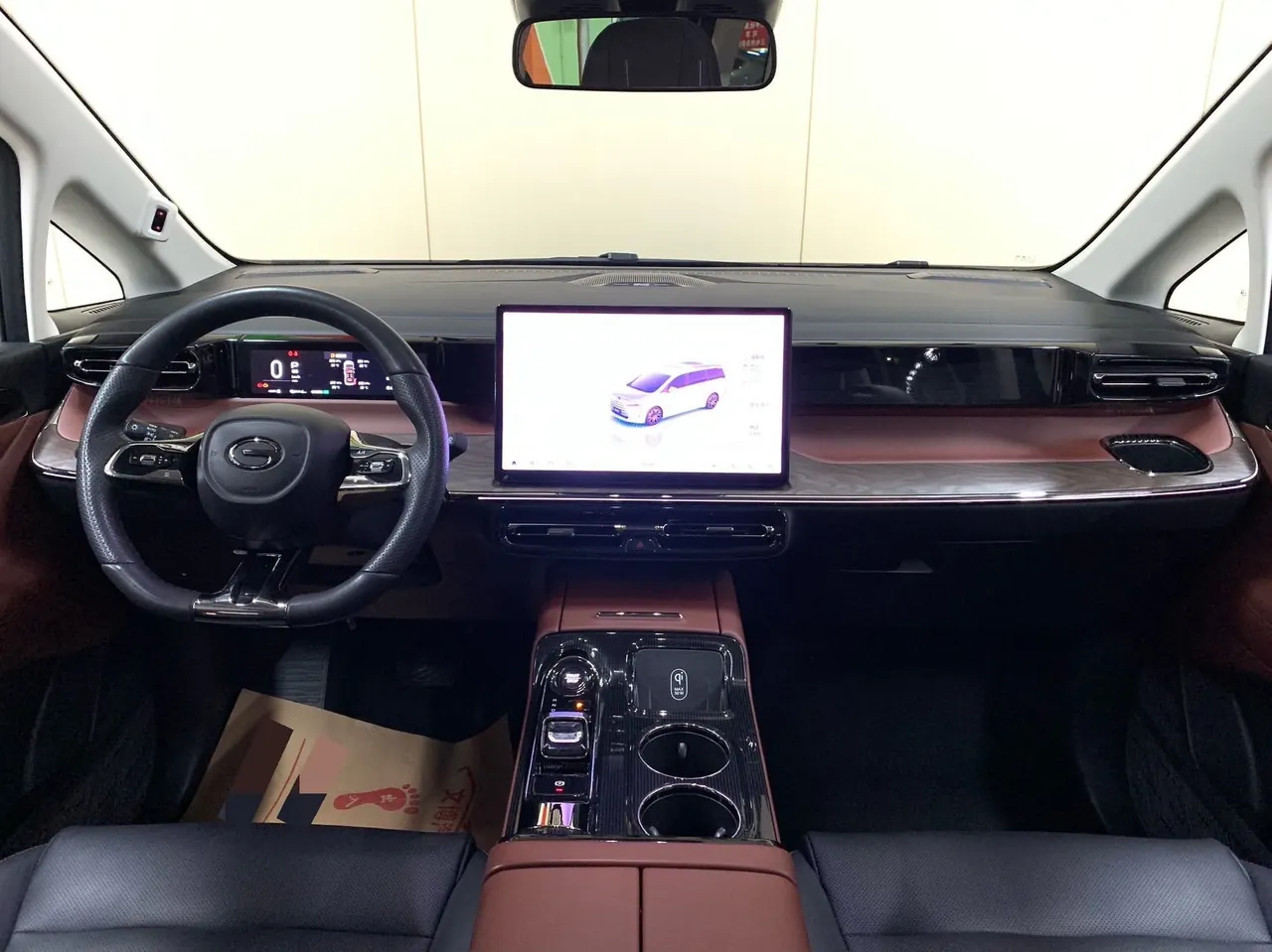 GAC Trumpchi 2024 E8 2.0 150km MAX Automatic Transmission 9