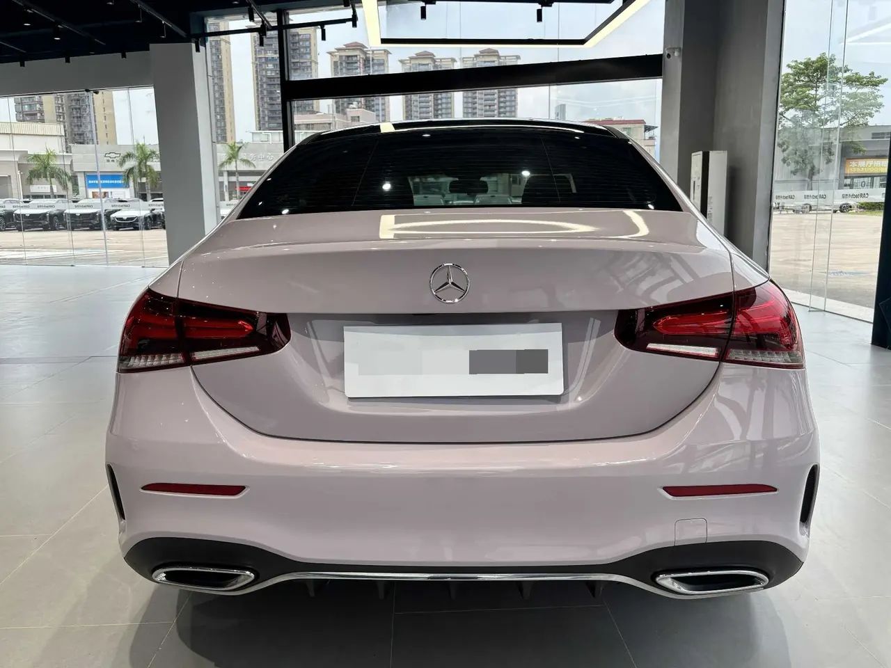 Mercedes Benz Class A 2022 A 200 L 1.3T Fashion Automatic Gear 8