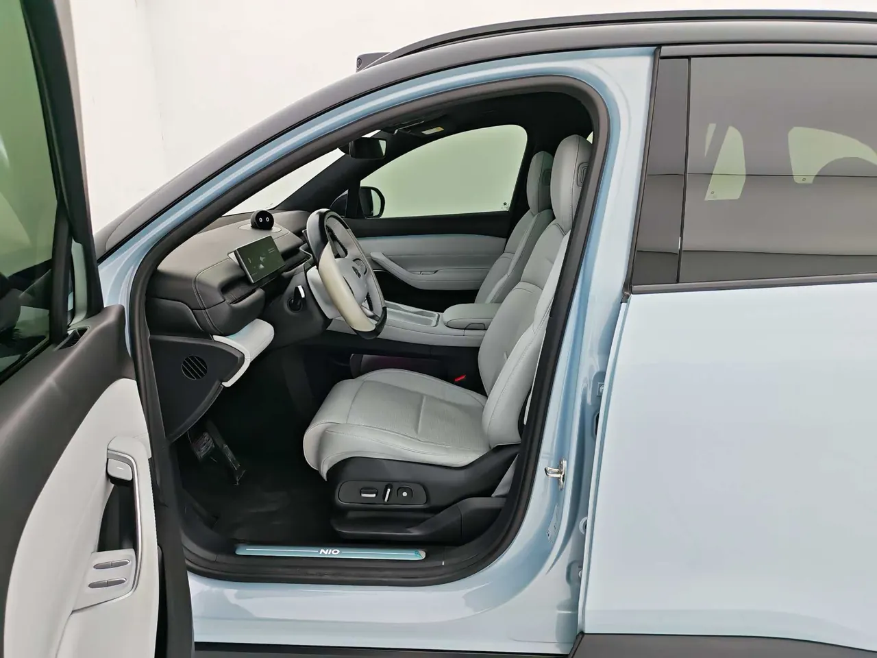 NIO 2024 ES6 75kWh automatic gear 6