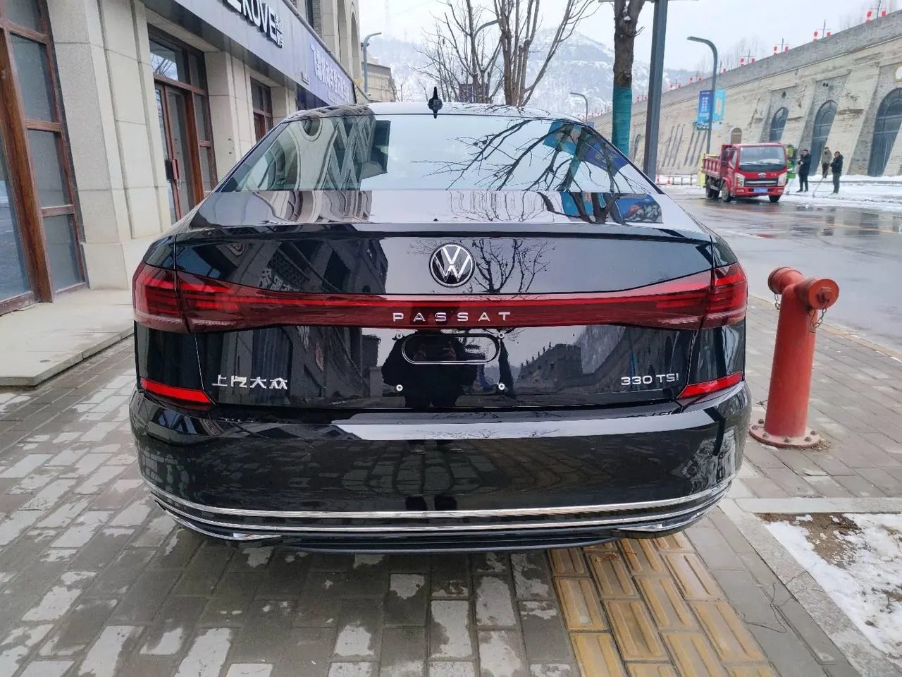 Volkswagen 2024 Passat 2.0TSI 330TSI Star Elite Edition Automatic Gear 4