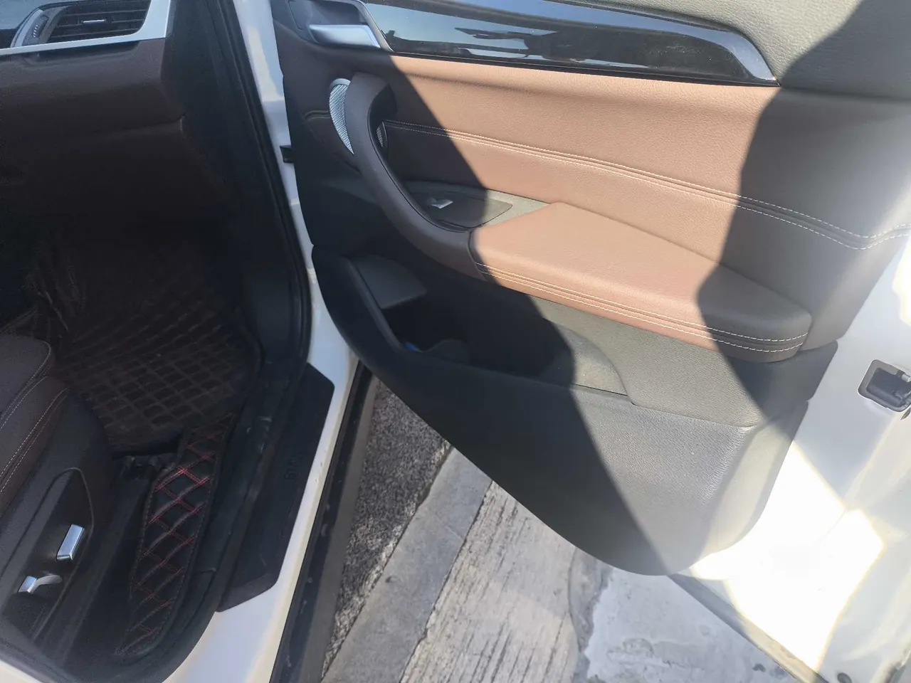 BMW 2022 X1 sDrive25Li 2.0T Leading Automatic Gear 3