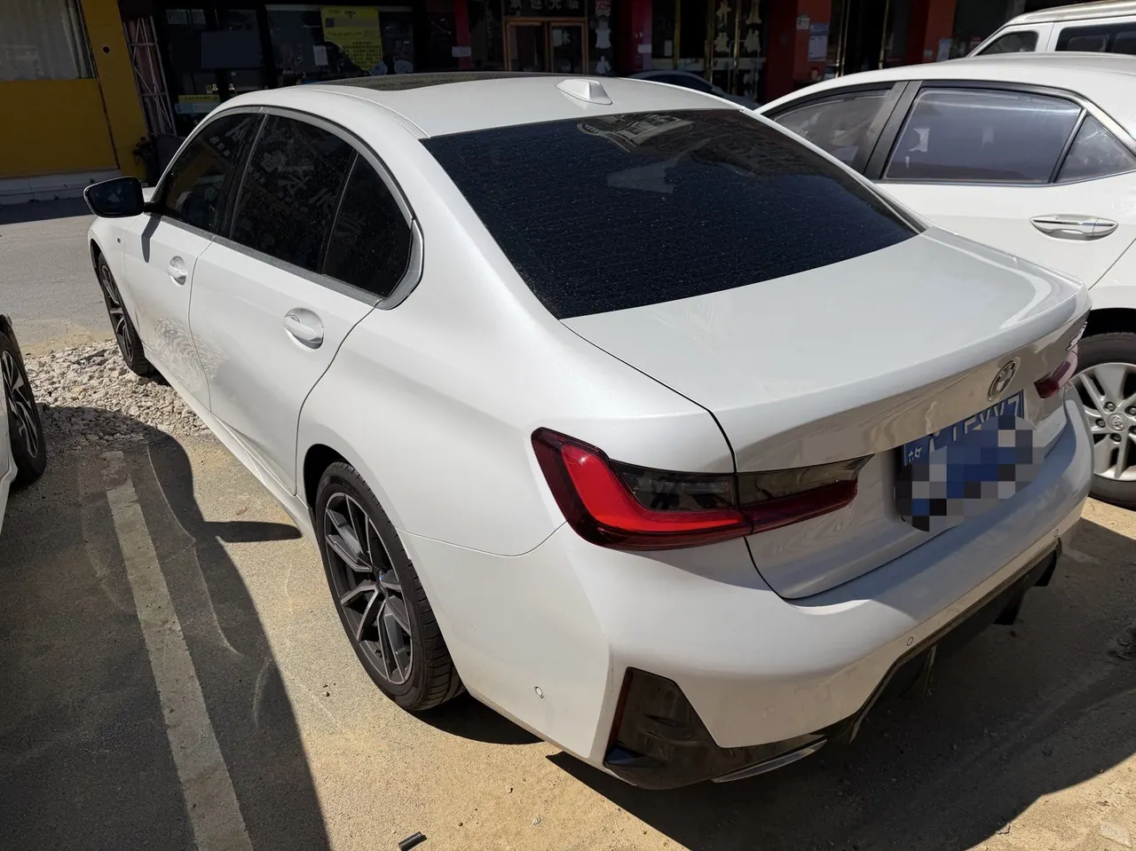 BMW 3 Series 2026 325Li 2.0T M Sports Suit Automatic Gear 5