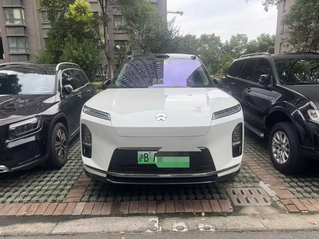 NIO 2026 ES8 6-seat executive deluxe automatic gear 2