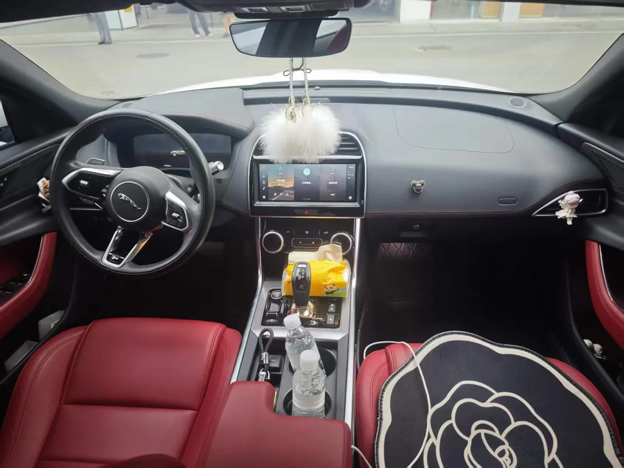 Jaguar 2021 XEL 2.0T 250PS R-DYNAMIC S Enterprising Sports Edition Automatic Gear 5