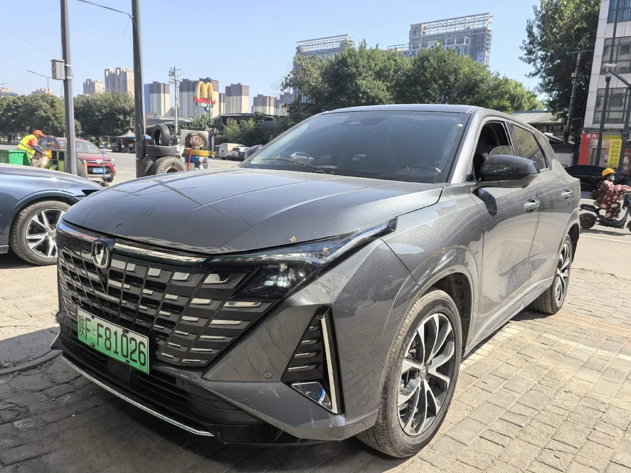 ChangAn 2025 UNI-Z Smart Electric iDD 1.5 Stepless 125km Smart New Blue Whale Super Automatic Gear - View 1