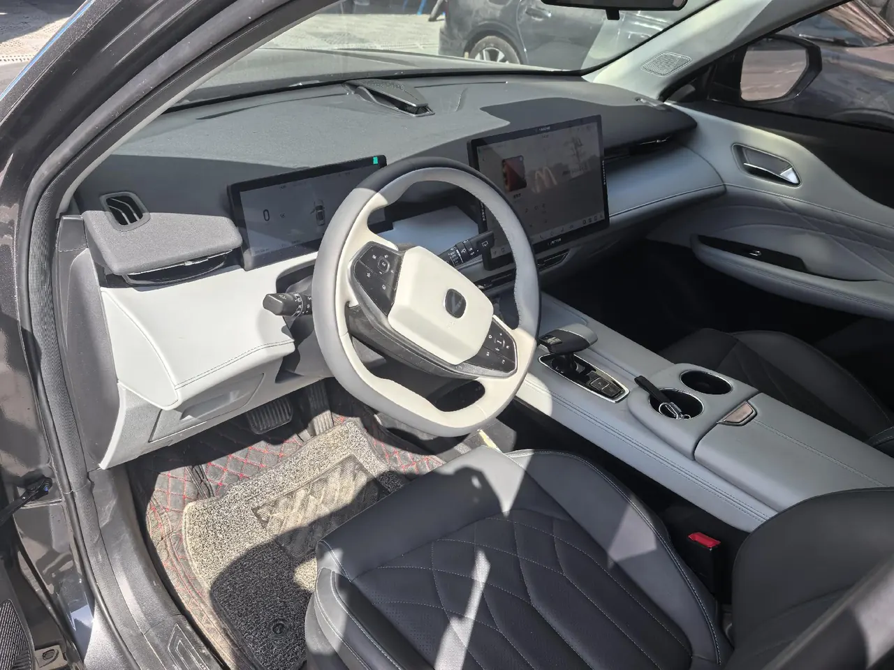 ChangAn 2025 UNI-Z Smart Electric iDD 1.5 Stepless 125km Smart New Blue Whale Super Automatic Gear 2