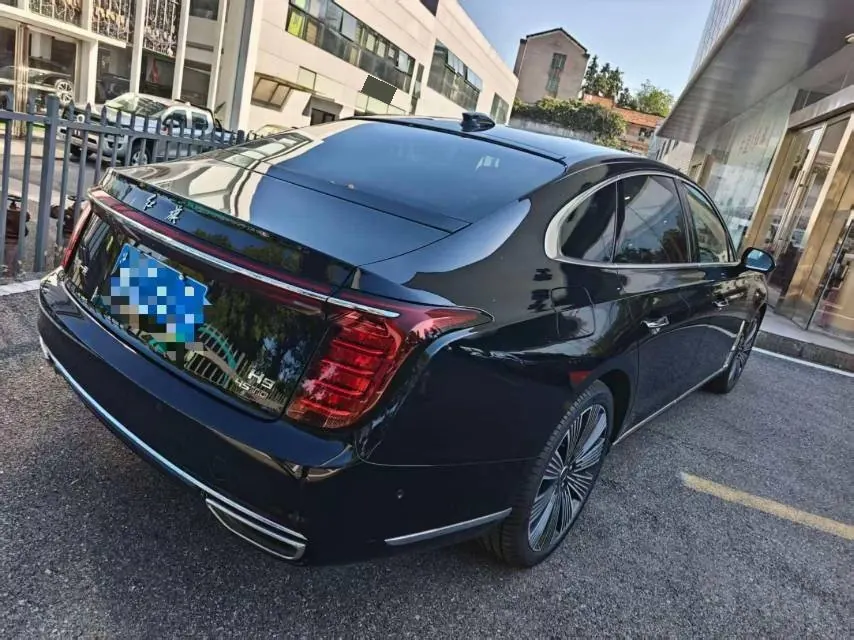 HongQi 2025 H9 48V 2.0T Two-Drive Flag Chang Deluxe Business Edition 5-seat Automatic Gear 5