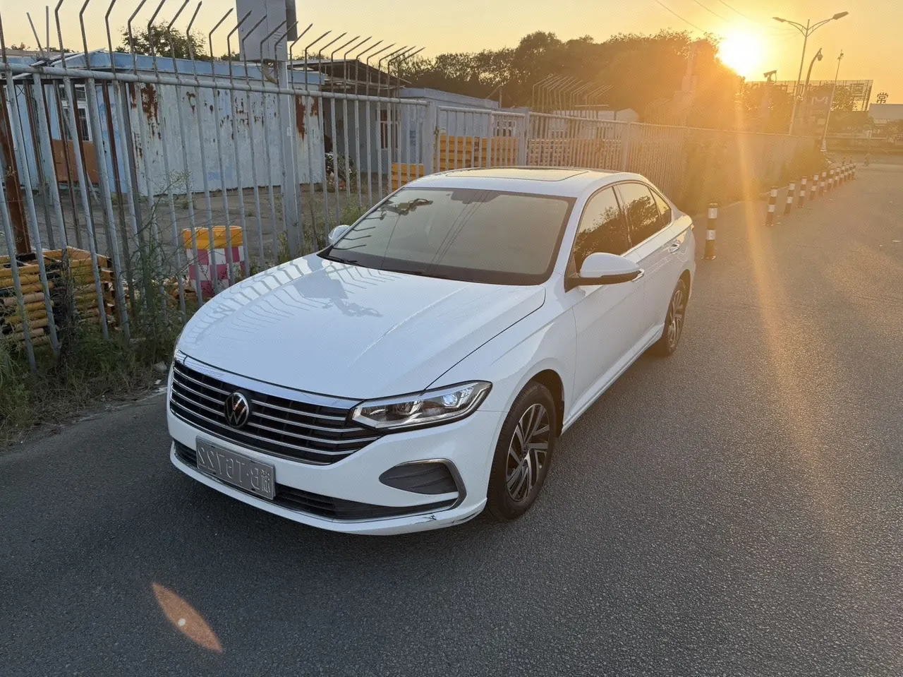 Open image lightbox: Volkswagen 2023 LaVida 1.5 5 Million Edition Automatic