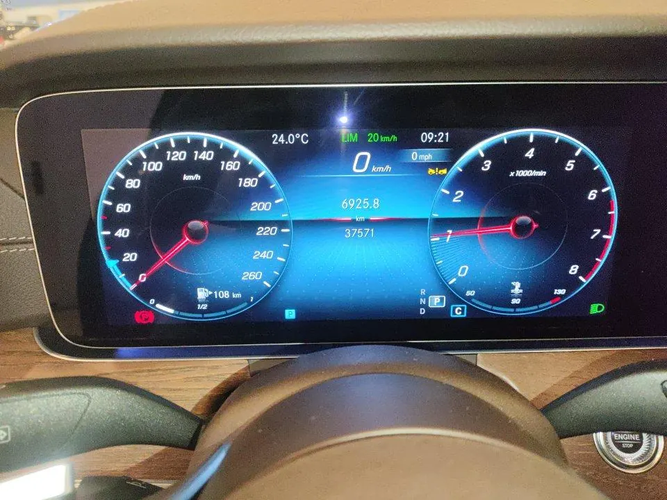 Mercedes Benz E Class 2023 E 300 L 2.0T Luxury Automatic Gear 7