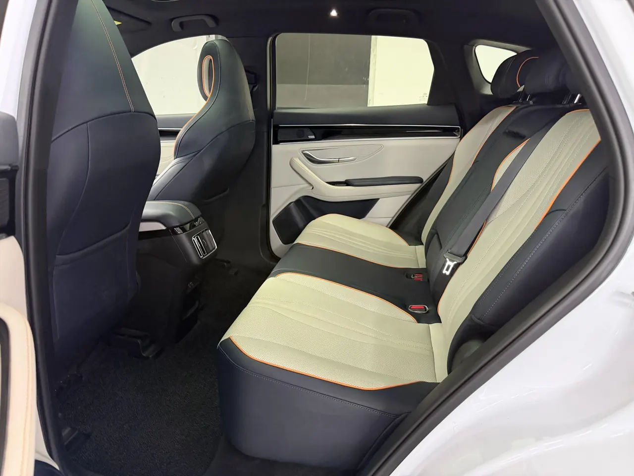 BYD Song PLUS New Energy 2021 Song PLUS DM-i 1.5 Stepless 110KM Flagship PLUS Automatic Gear 4