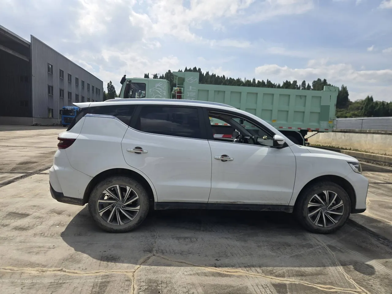 Geely Vision SUV(X6) 2021 Vision X6 Pro 1.4T Premium Automatic 4