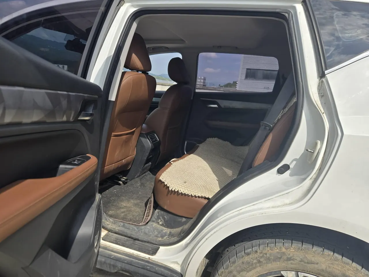 Geely Vision SUV(X6) 2021 Vision X6 Pro 1.4T Premium Automatic 7