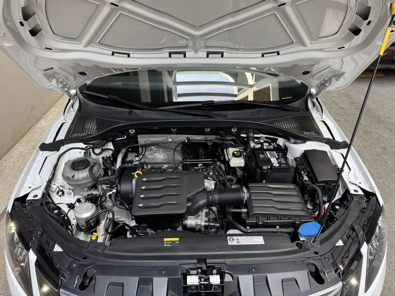 Skoda 2021 Octavia 1.5 Comfort Edition Automatic Gear 15