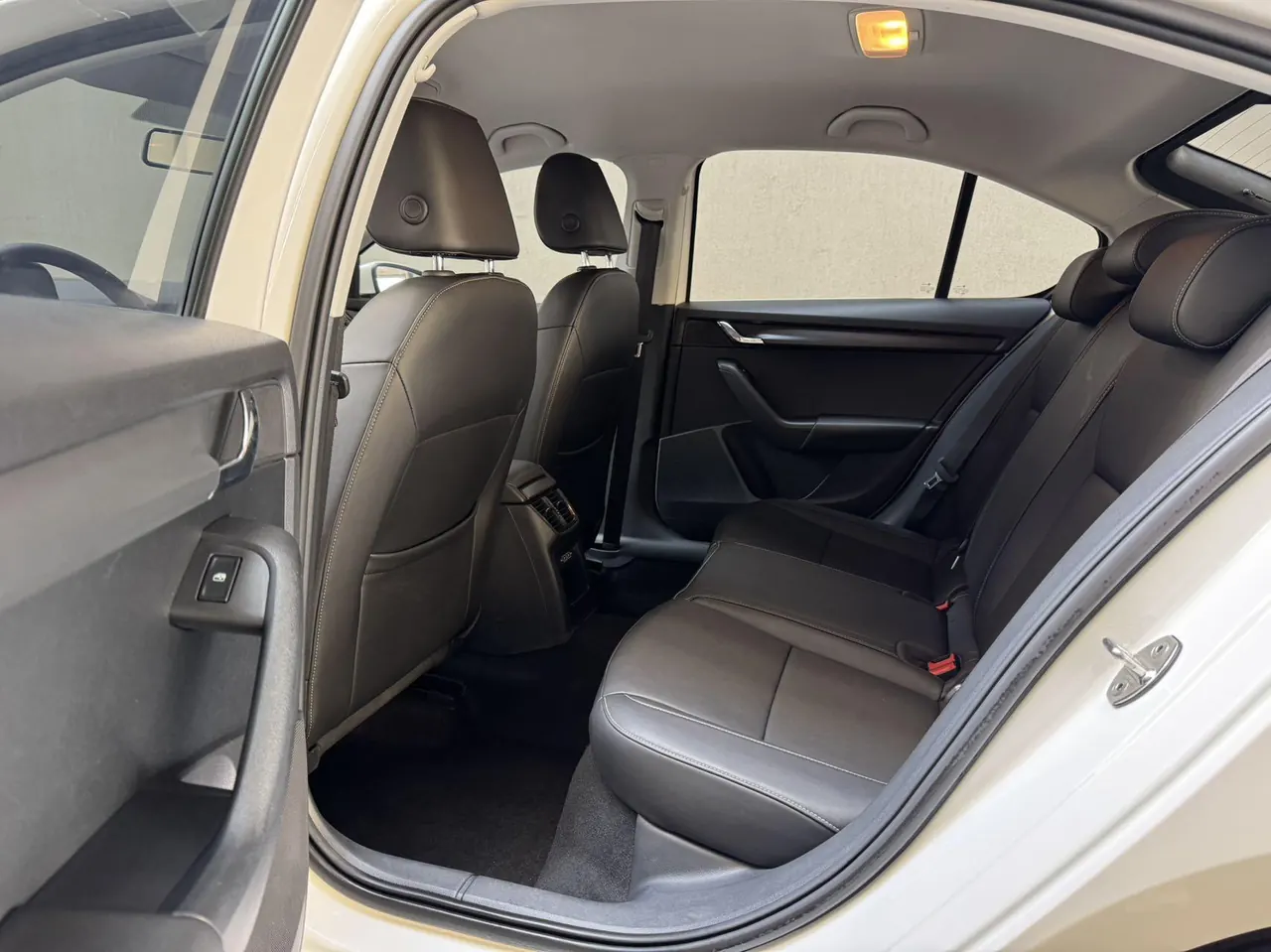 Skoda 2021 Octavia 1.5 Comfort Edition Automatic Gear 7