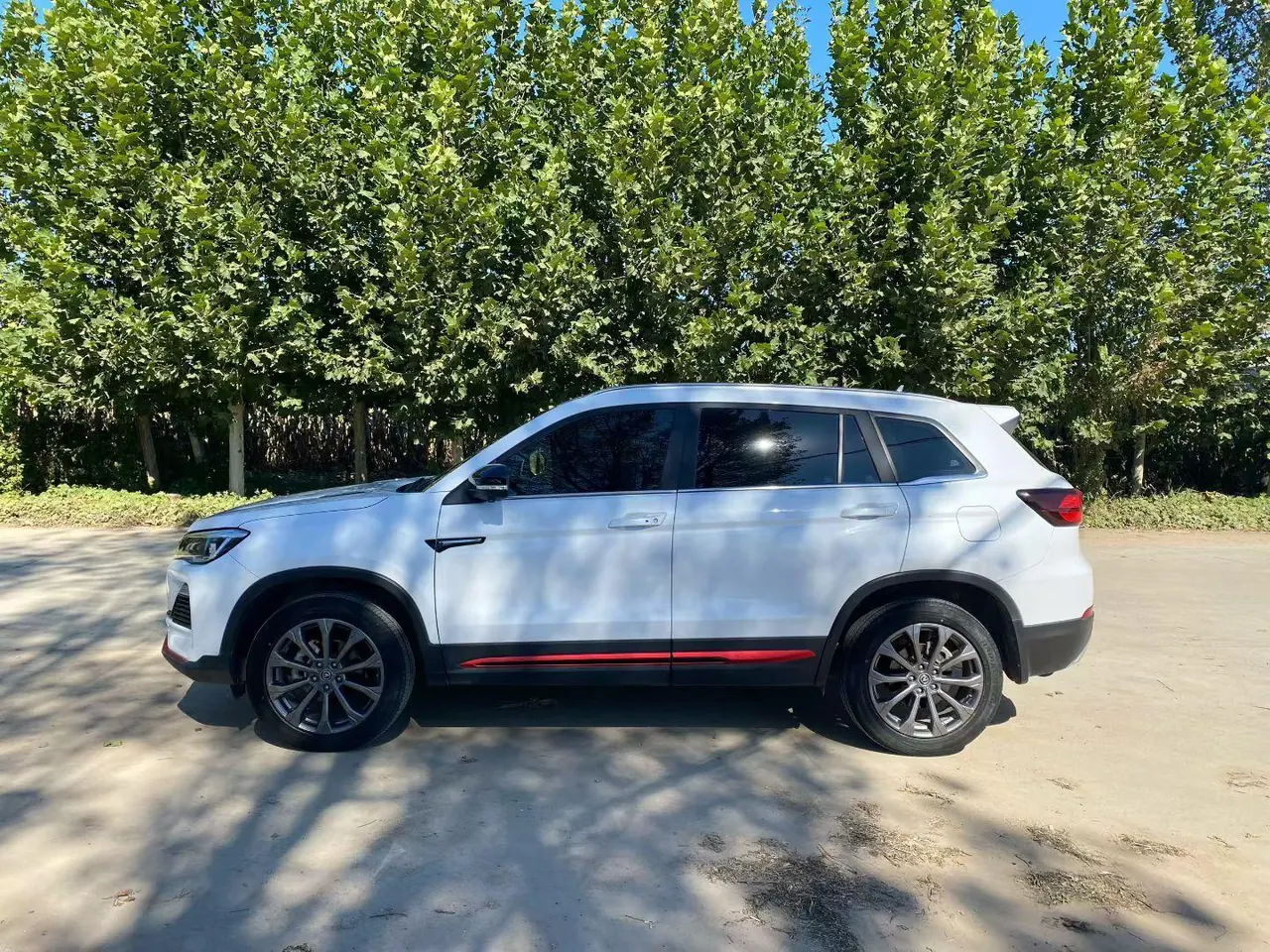 ChangAn 2023 CS75 1.5T Enjoy Premium Edition Automatic Gear 4