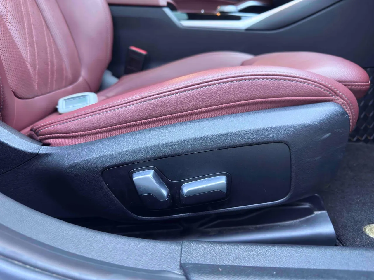 BMW 3 Series 2023 320Li 2.0T M Sports Suit Automatic Gear 9