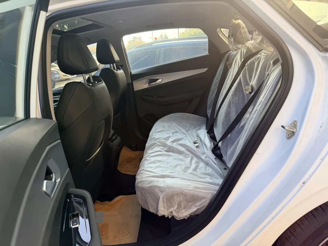 Geely 2024 Plantronics COOL 1.5T COOL Champion Edition Automatic Gear 3