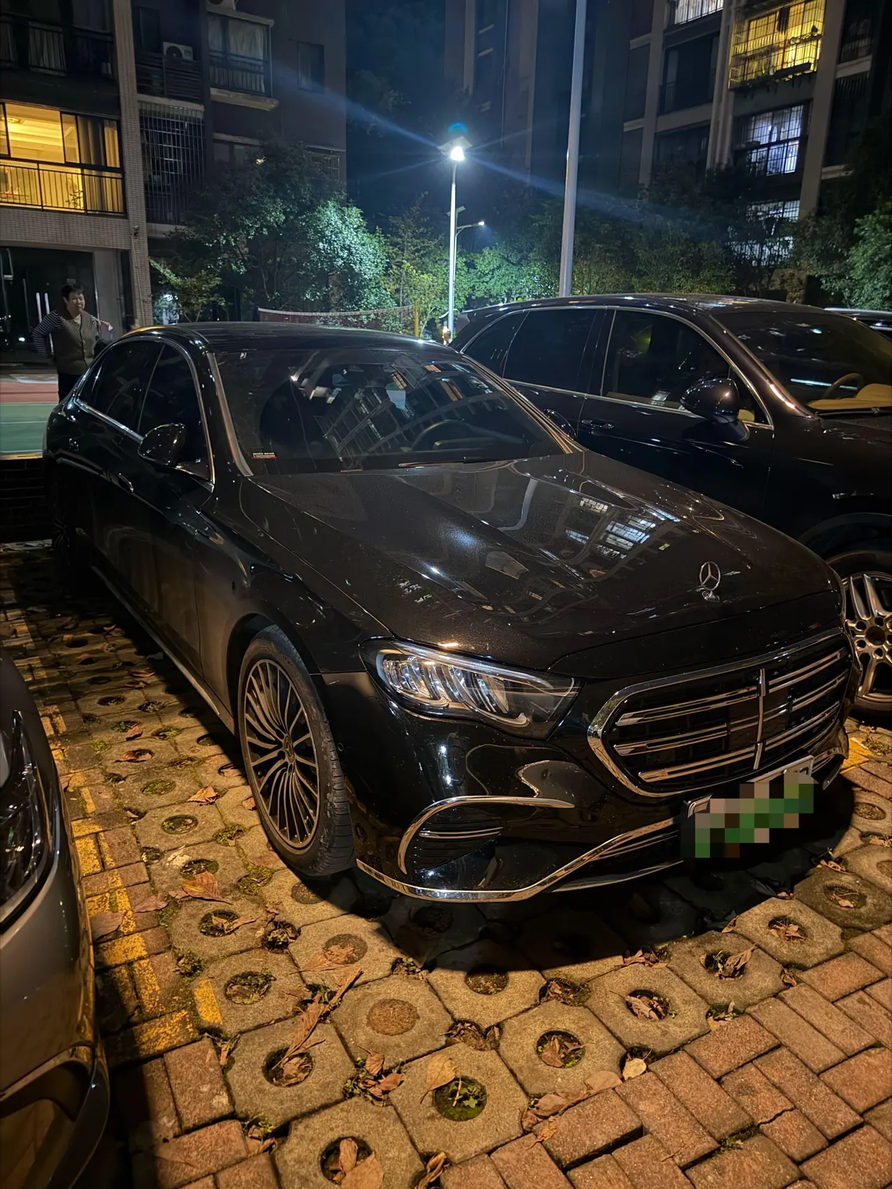 Mercedes Benz E-Class New Energy 2024 E 350 e L 2.0T Sports Automatic 2