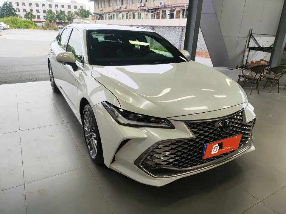 Toyota 2024 Asian Dragon Double Engine 2.5 Stepless XLE Premium Automatic Gear 2