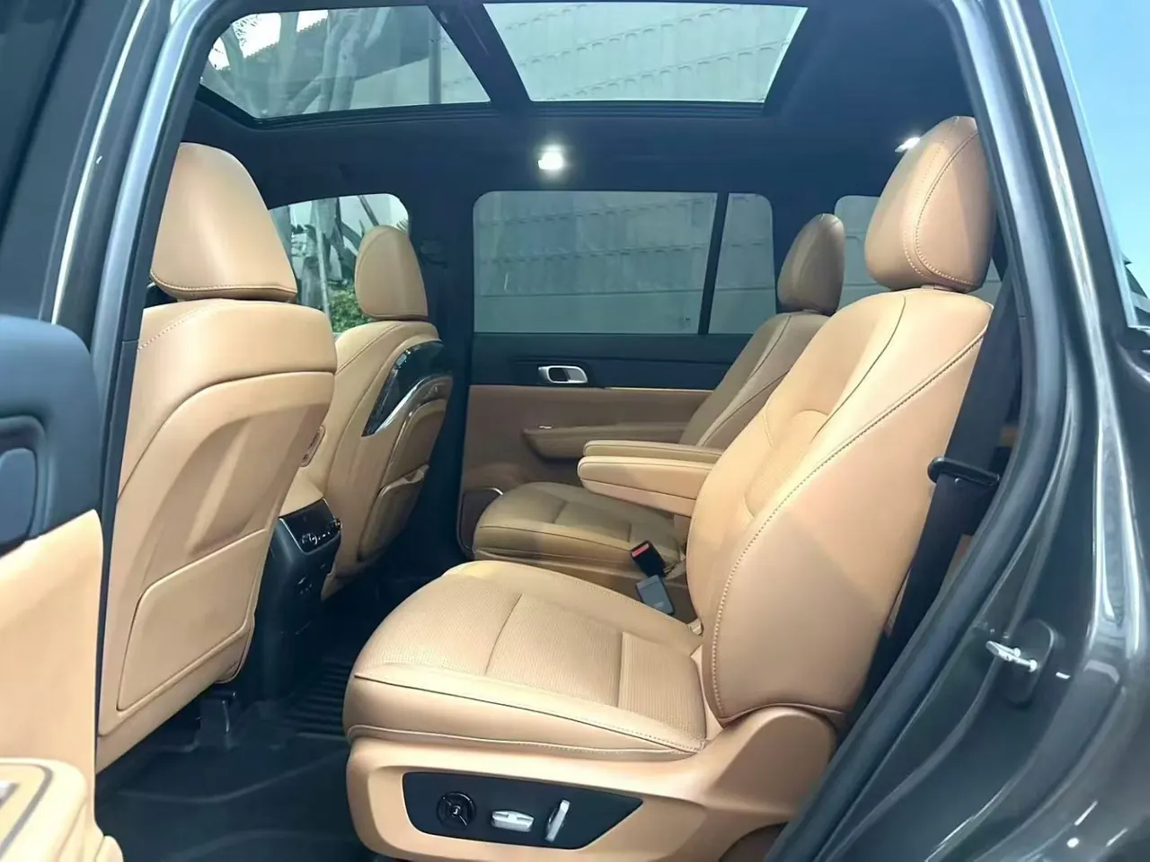 Li 2021 ONE 1.2T extended range 6-seat automatic gear 4