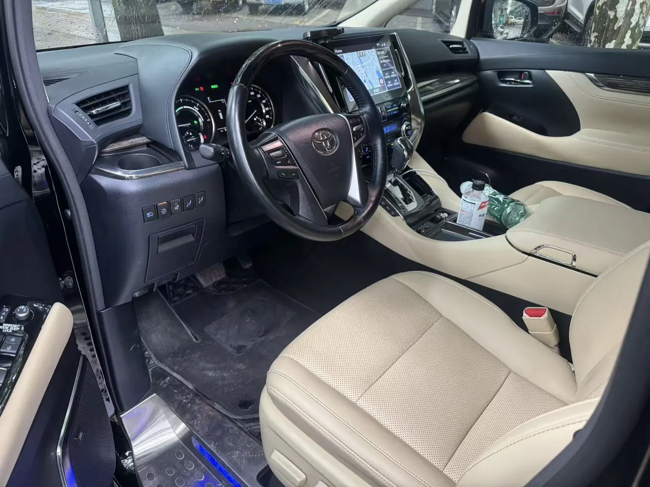 Toyota WILF (Imported) 2021 Crown WILF 2.5 Stepless Crown HV Distinguished Edition Automatic Gear 2