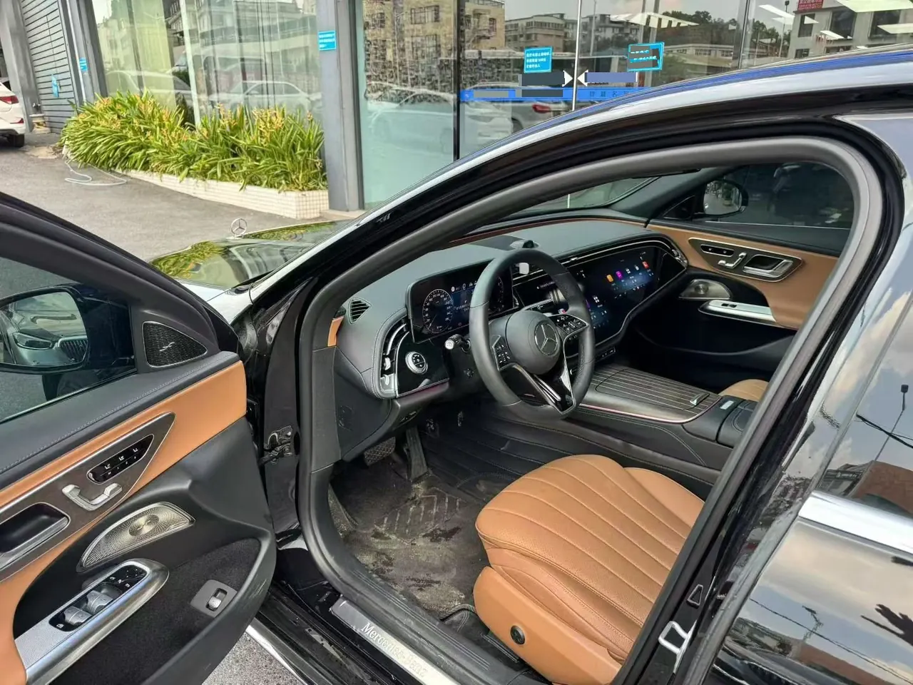 Mercedes Benz E Class 2024 E 300 L 48V 2.0T Fashion Automatic Gear 3