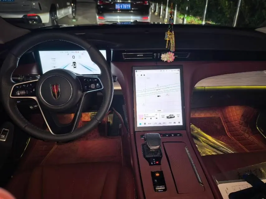 HongQi 2025 H5 2.0T Flag Chang 500000 Commemorative Automatic Gear 5