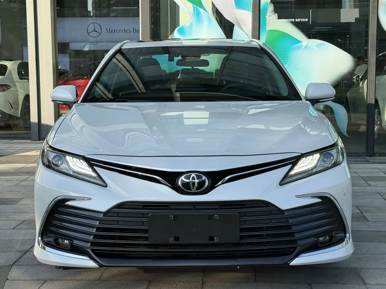 Toyota 2021 Camry 2.0G Stepless Deluxe Edition Automatic Gear 2