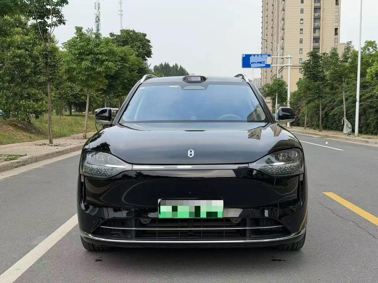 AITO 2025 AITO M9 extended range Ultra version 52kWh 6-seat version (896-line laser Radar) automatic gear 2