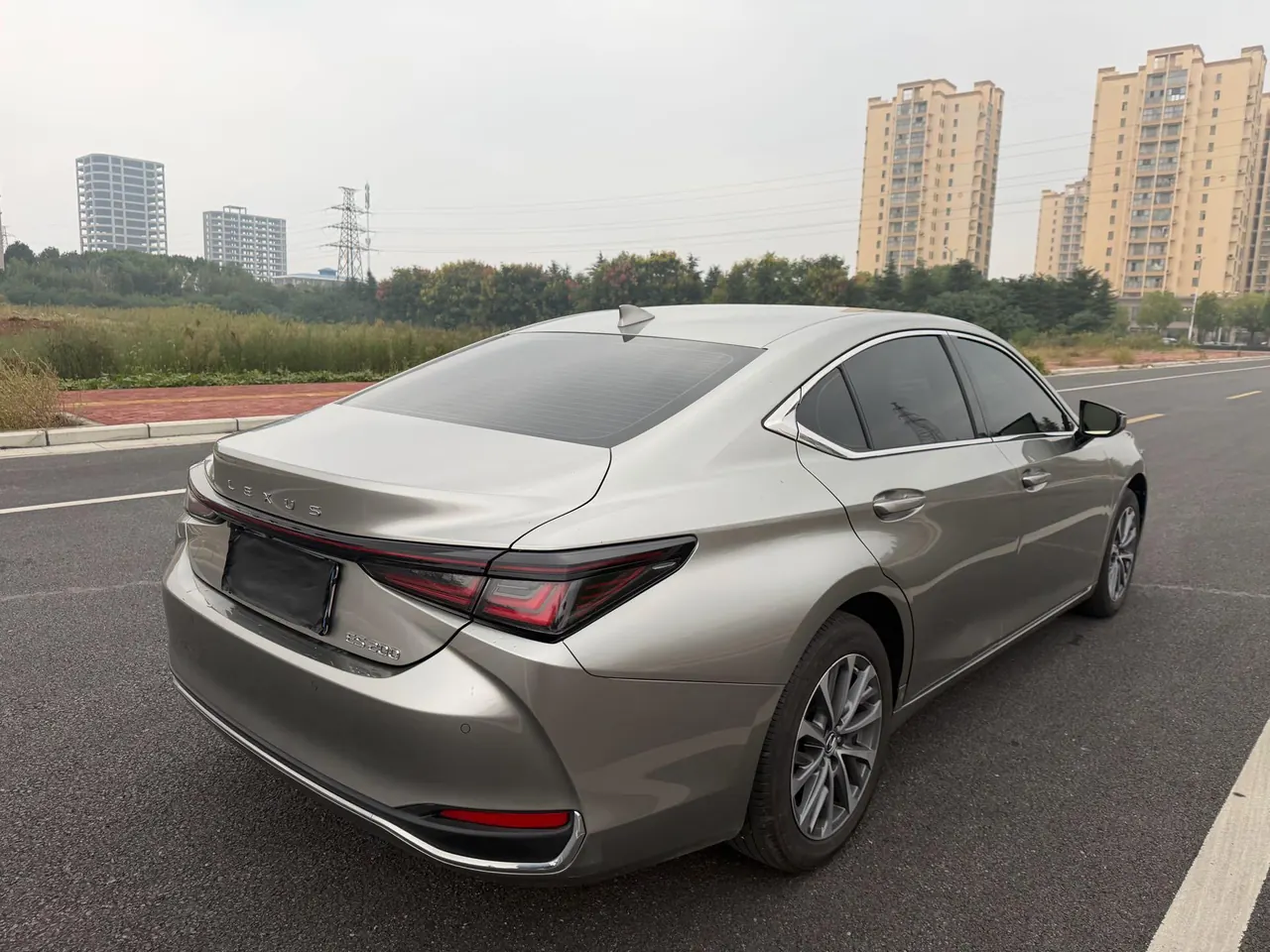 Lexus ES (Imported) 2025 ES200 2.0 Stepless Edition Automatic Gear 10