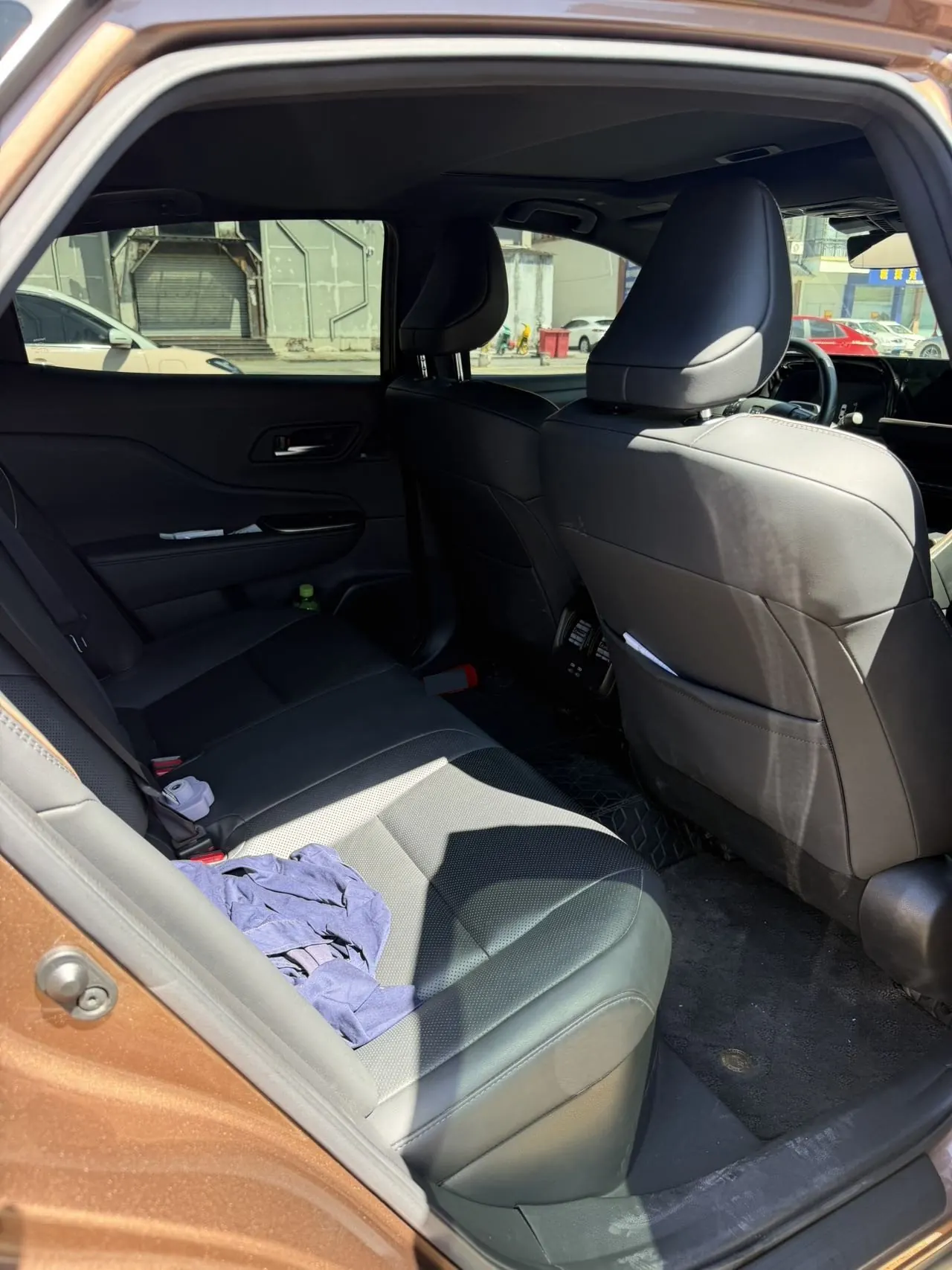 Toyota Crown (Imported) 2023 Crown SportCross 2.5 Stepless Two-Drive Premium Edition Automatic Gear 8