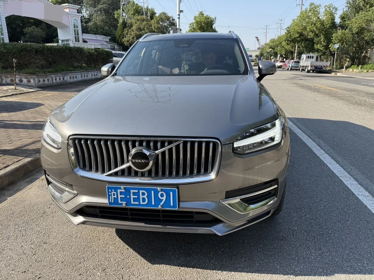 Volvo XC90 (Imported) 2023 XC90 48V 2.0T B5 Zhixing Deluxe Edition 5-seat Automatic Gear 2