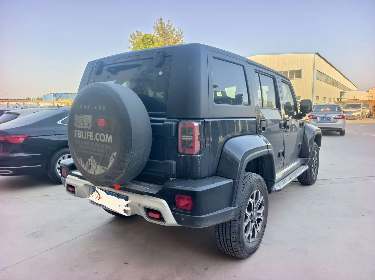 Beijing 2020 BJ40 2.0T 4-wheel drive city hunter version chivalrous automatic gear 3