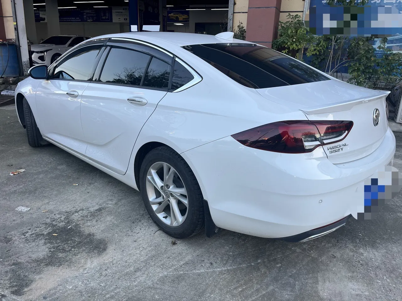 Buick 2020 Regal 1.5T 552T Elite Automatic Gear 8